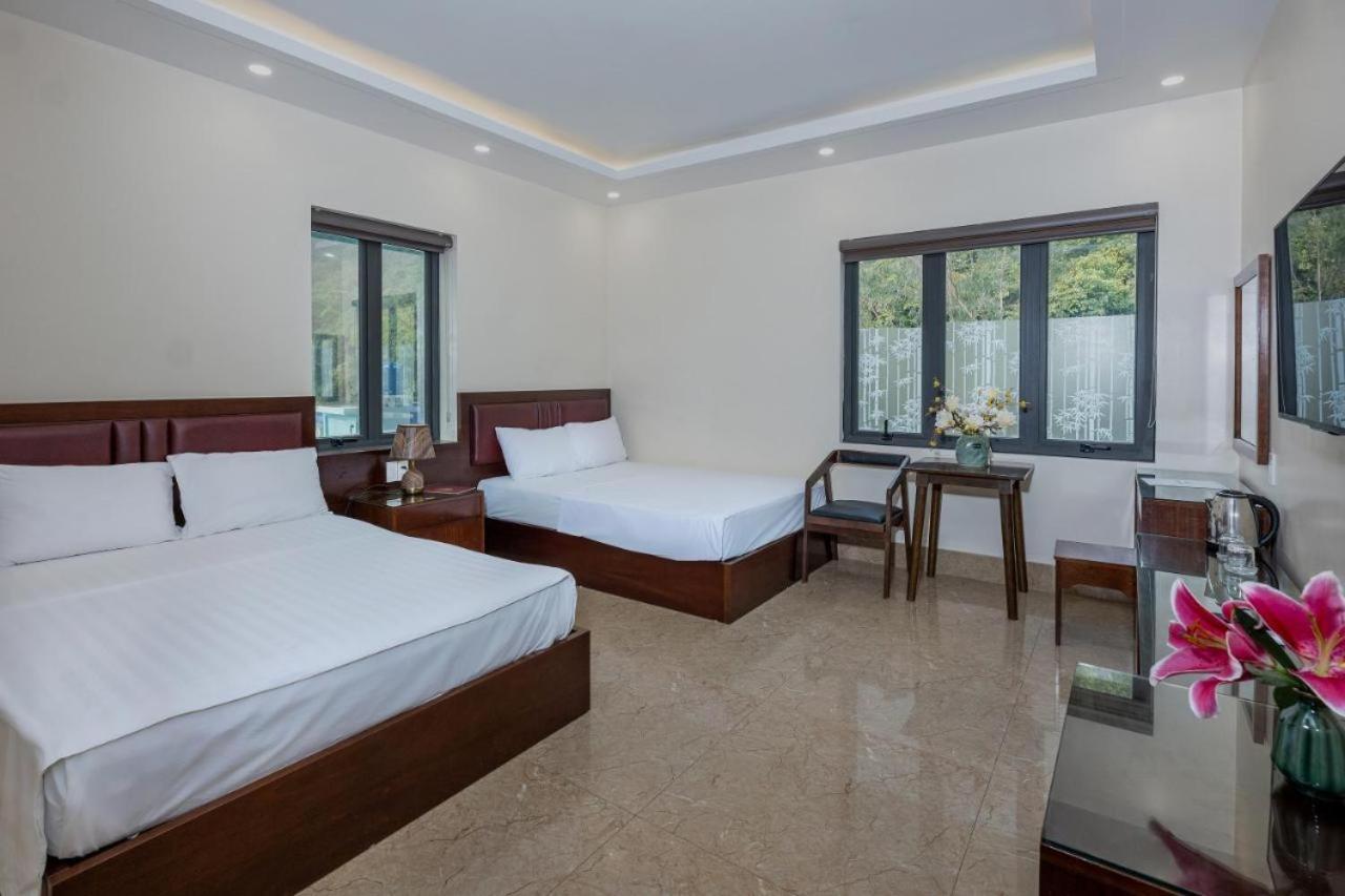 Aroma Cat Ba Sea View Hotel Chan Chau Экстерьер фото